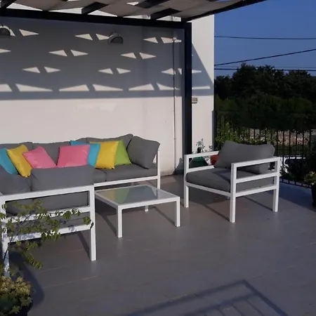 Dioniza Holiday home *