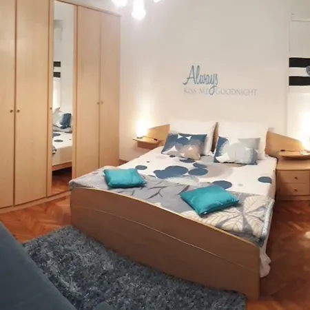 Dioniza Holiday home *